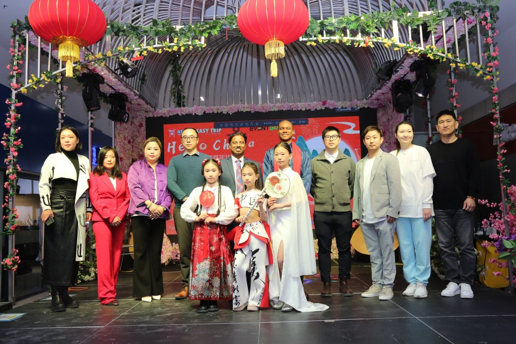 Hello China~ 加中文旅嘉年华圆满举行